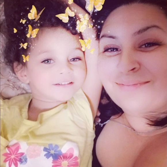 Meet your Posher, Melissa - Picture 1 of 1